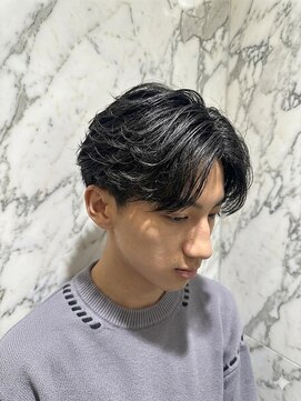 ミヤビ(MIYAVI) フェザーショート