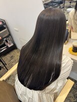 ユッカ 梅田(YUCCA)&nbsp;【 YUCCA 】大人可愛い20代30代40代ロング/レイヤーカット