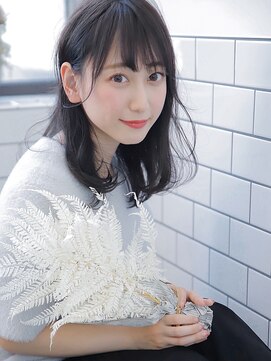 エマエコル(Emma ecole) Emma ecole 透き通るオリーブグレージュ こなれレイヤー by.竹内