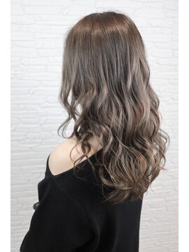 リオリス ヘア サロン(Rioris hair salon) 巻き髪かわいい♪スモーキーベージュ☆
