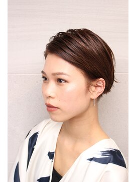 ピアーネ(PIANE) ワンサイドショート