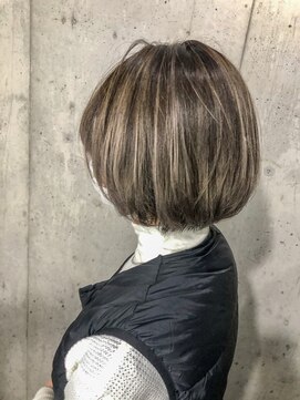 サロンドミルク 溝の口店(salon de MiLK) コントラストのある脱白髪染めハイライト