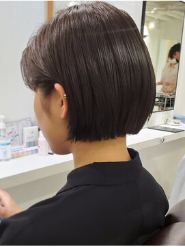 インビテーション(invitation) きりっぱなしボブ