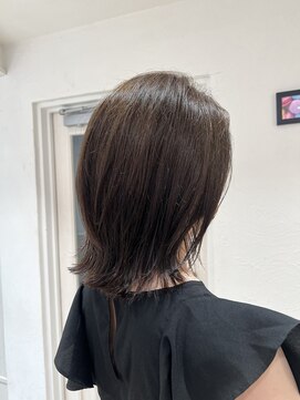 エクリ シセイドウ 麻布十番店(equri×SHISEIDO) 【麻布十番】爽やか外ハネミディアム