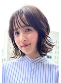 大人可愛い外はねウェーブボブ