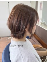 アトリーチェタ 田富店(ATTRICE) ショートボブシアカラー