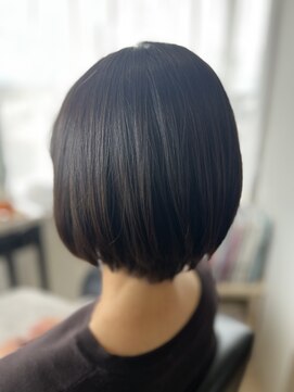 コア フィール ア デイ(COIFFURE A DAY) 【艶髪大人ボブ】M3Dお得クーポン