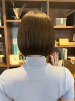 ルーム(Room)&nbsp;顎下ボブ/切りっぱなしボブ/韓国ボブ/ブラウンアッシュカラー
