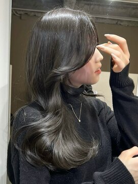 ニトバイアンキシム(nit by ahnkism) 韓国風レイヤーカット顔まわりくびれオルチャン堀江