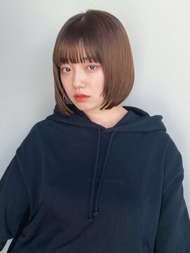 トリッカ シブヤ(TRICCA SHIBUYA) ボブ/ストレート/ベージュ/前髪/シャギーレイヤー/イメチェン