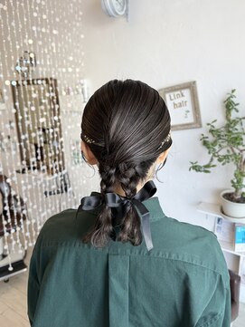 リンクヘアー(Link hair) タイトツインヘア