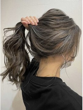 イルダバイグラッシー センター北(iluda by glassi) コントラストハイライト［伊左治祐未］