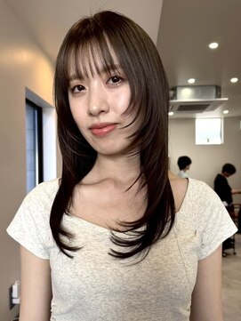 ユートゥイーズ 鎌倉(U too e's) 《U鎌倉/髪質改善》ロングレイヤー顔周りレイヤーハッシュカット