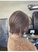 ワンブリーチで作る落ち着いたベージュカラー