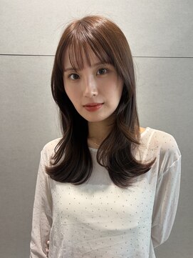 トリッカ シブヤ(TRICCA SHIBUYA) くびれヘア/くびれレイヤー/ミディアム/ウェーブ巻き