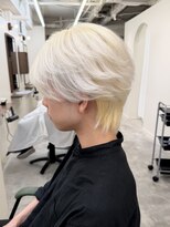 ピコット(P cott)&nbsp;メンズハイトーンウルフシースルーマッシュ毛流れヘアセット