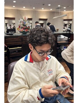 ヘアーズ ゼノン 天王寺ミオプラザ館店(HAIR'S ZENON) 大人っぽく決まる！柔らかニュアンスの韓流メンズパーマ