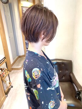 カルテット(Quartett) 【Quartett】美シルエットくびれショート×透け感暖色系カラー