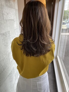 ミルヘアデザイン(mil hair design) くびれレイヤー