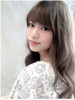 アナ ラーナ(Anna Lanna)&nbsp;重めバングのミルクティーグレージュ＊森本ひろか＊