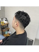 ラル(Lull)&nbsp;【フェード×刈り上げ】天神/今泉 メンズカット アルカリ酸熱