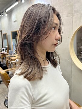 ソルトウォーター(SALT WATER) レイヤーカット/グレージュ/韓国ヘアー/ブリーチ/恵比寿/