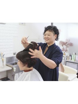 髪のお悩みは人それぞれ。年齢を重ねるごとに気になる大人女性のお悩みをしっかりとカウンセリングします♪