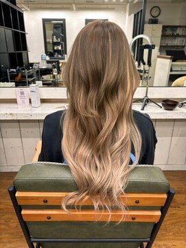 カノン(kanon) 【kanon松戸】香野優子　ミルクティーカラー＋エクステ