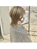マロンベージュクラゲヘアーボブウルフ耳だしショートマッシュ