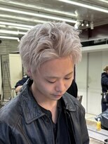 ヲタク(wotaku.)&nbsp;スパイキーショートメンズハイトーンホワイトシルバーブリーチ