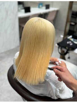 ロンド レア 天神大名店(Lond Le’a) あざと可愛い♪ハイトーンカラー