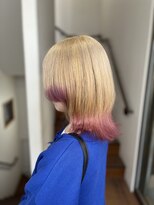 エッジ 下北沢(edge.)&nbsp;ブロンド×ピンク毛先カラー　レイヤーボブ　edge.下北沢