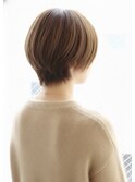 大人可愛いマッシュショート　大人ショート　小顔