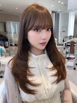 シティー バイ ローウェ(City/louwe)の写真/流行のレイヤーカットで立体感と動きを出して大人可愛いスタイルを演出◇韓国風スタイルもお任せ♪[立川]