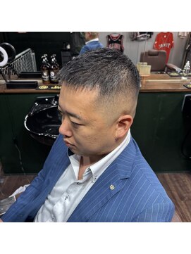 ゴートファミリー 川口(G.O.A.T FAMILY) フェード　クロップ