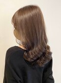 ライムベージュと艶巻き