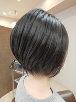 ヘアサロンアンドヘアメイクディー(hair salon hair make D)&nbsp;仙台D　ウルフレイヤーカット×丸みショート×マッシュボブ