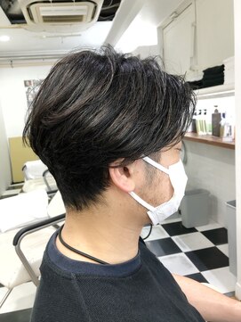 ヘッズ 本八幡店(HEADS) MEN'S HAIR センターパート ツイストスパイラル 韓国マッシュ