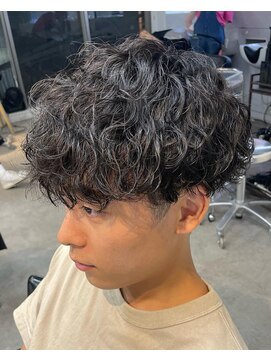 フィフス 原宿(fifth) 波巻きスパイラルツイストスパイラルパーマツーブロックパーマ
