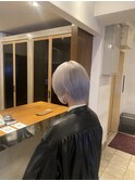 シアーグレージュ_プラチナベージュ前髪なしショート