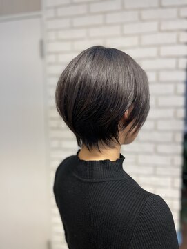 アンラヴェスト(AN LOVEST mashup hs) ショート/グレージュ/フェザーショート韓国髪質改善くびれヘア
