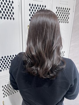 アドア 横浜(ADORE) 【ADORE横浜】グレージュ×ミディアムレイヤー