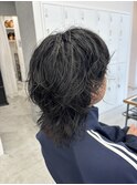 ミディアムウルフのウェーブパーマ