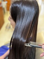 美容室 フラット(FLAT)&nbsp;髪質改善ナチュラルブラウン