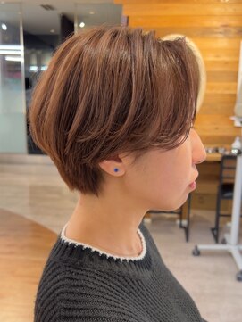 サロンドジョー(salon de joe) ショートボブレイヤーカットミディアムウルフくびれ透明感カラー