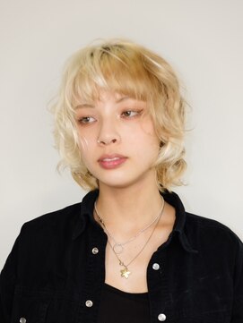 ミーム 原宿 表参道(meme) ＊切れ毛98%cut！夏におすすめ艶々ブリーチカラー