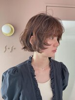 ツナグ(tsunagu) 外国人のくせ毛のようなボブパーマ