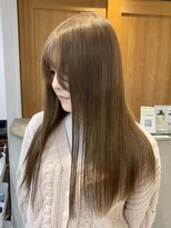テトラ バイ ネオリーブ 横浜西口店(tetra by neolive)&nbsp;ハイトーン　ミルクティーベージュ　ロング切りっぱなし　横浜★