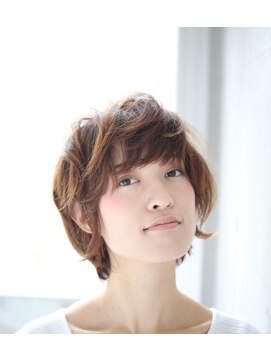 エム インターナショナル 白岡 キュート(EMU international CUTE) 前髪カタログ＊アクティブ女子に大人気！ショートスタイル☆白岡