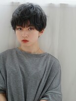 フルショウ 小牧(FURUSHO)&nbsp;メンズライクマッシュパーマボーイッシュ女子アッシュブラック